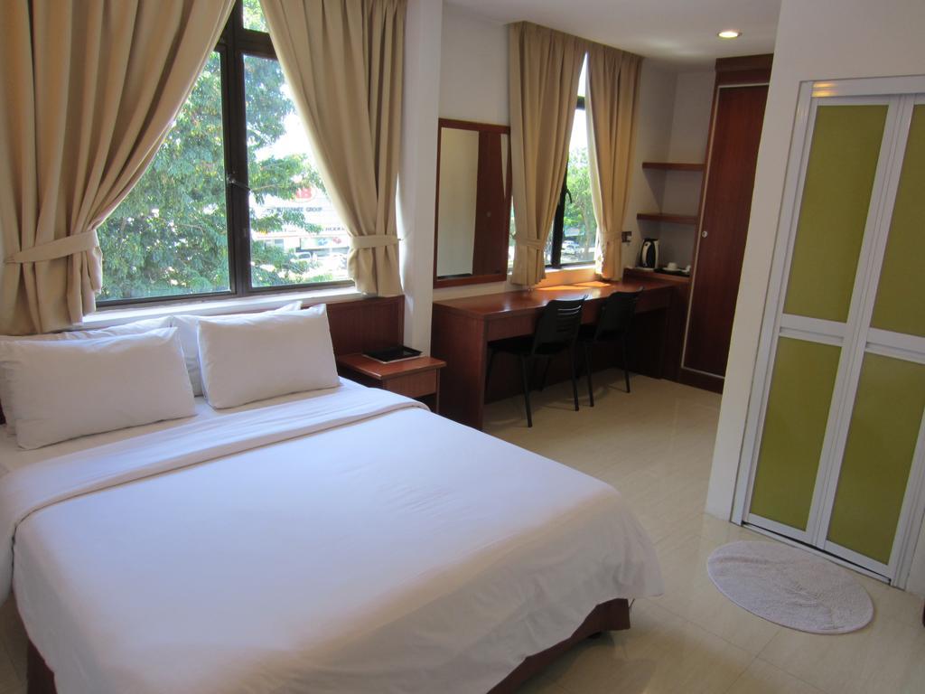 Ag Hotel Penang Gelugor Extérieur photo