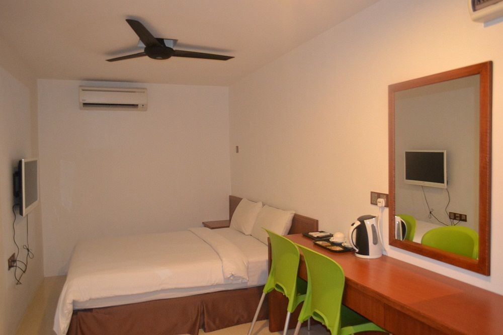 Ag Hotel Penang Gelugor Extérieur photo